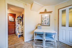 Photo 16- click for photo gallery